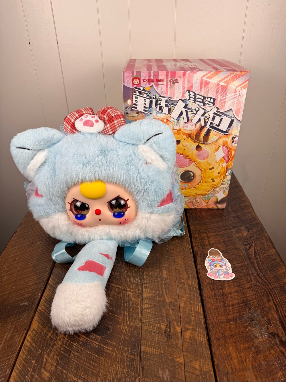 Baby Three 800% Fairy Tale Blue Kitty Plush Backpack Cureplaneta DPL4300